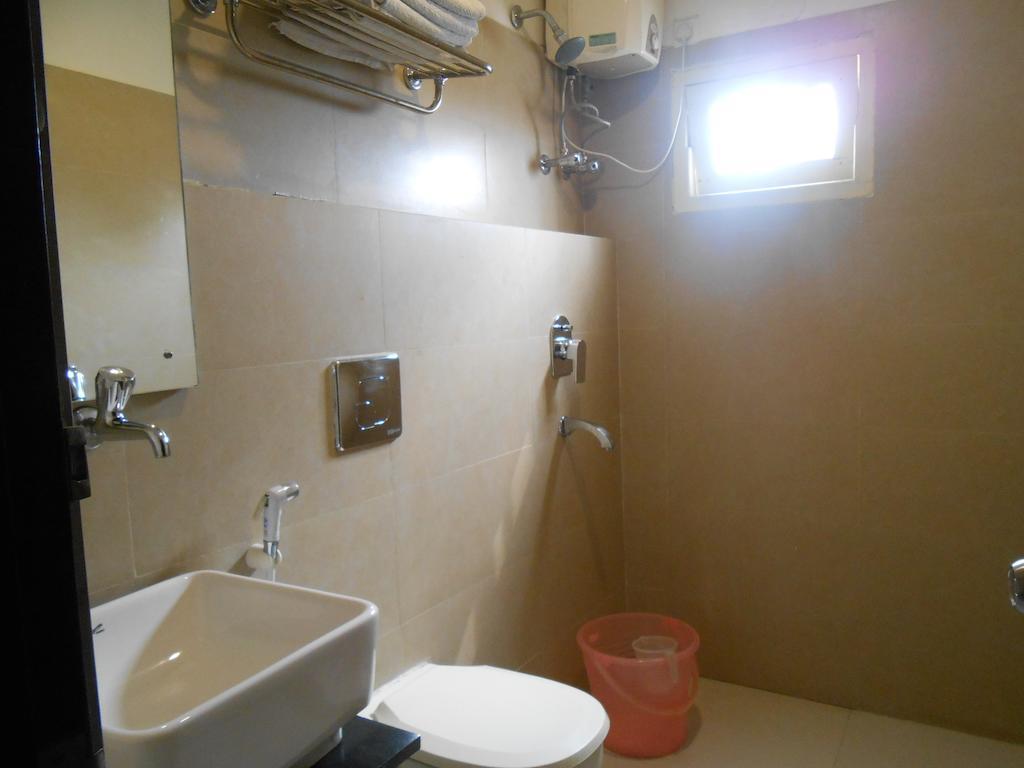 Kings Crown Vip Road Hotel Kolkata Bilik gambar